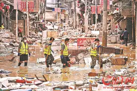 4万余人撤离，上万双手清淤——贵州榕江二次洪峰过境的生死时速与勠力重建图片