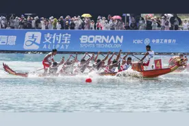 （杭州亚运会）龙舟——中国队夺得男子200米冠军(2)图片