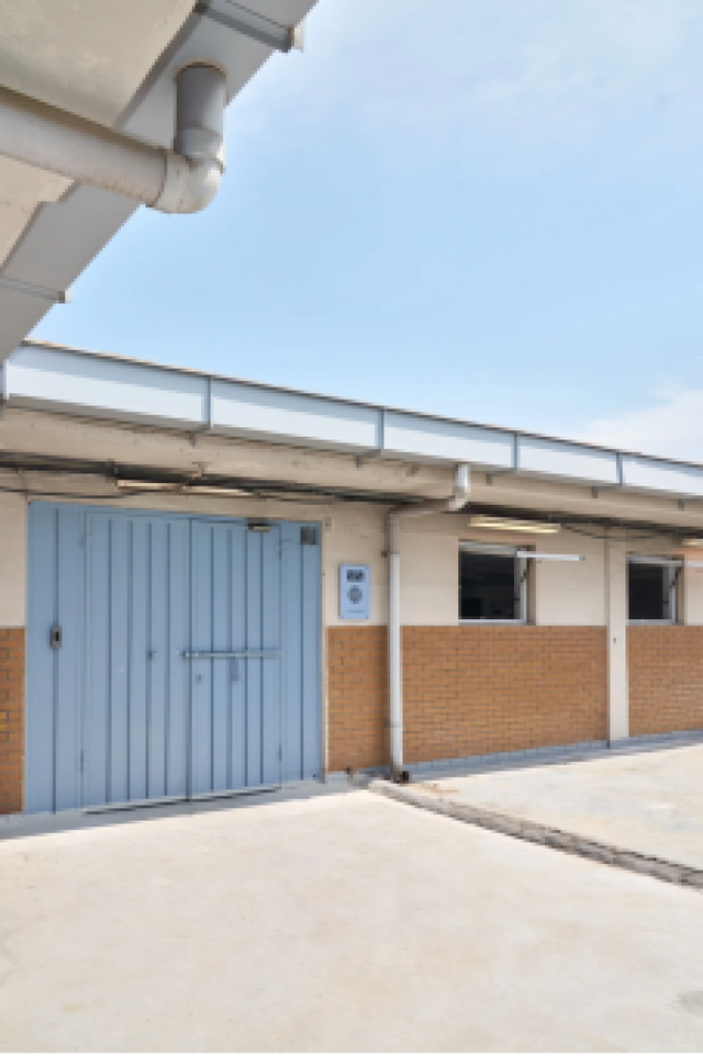 中国人嫌“村”的首尔，在街头上演“东亚故事”