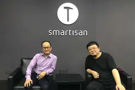 罗永浩与投资人恩怨未了：将发起诉讼，交个朋友公司原始股权方案将排除郑刚图片