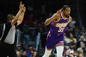 现役仅次于詹姆斯！杜兰特总得分追平奥尼尔 上升至历史第八图片