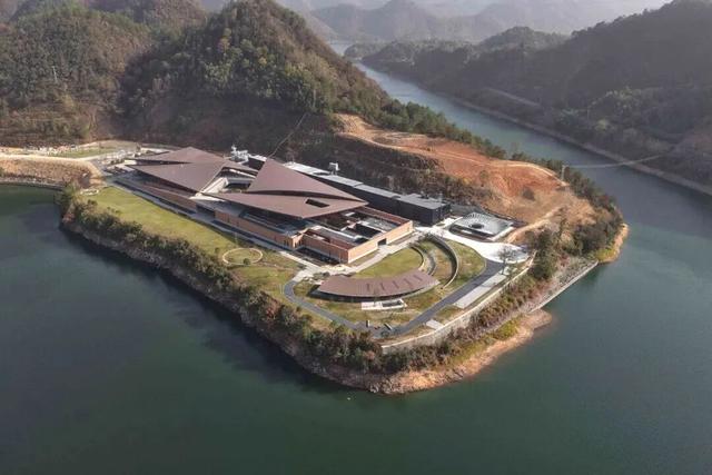 别再说“此路不通”！看，这两条“共富带”，就是最有力的“回答”