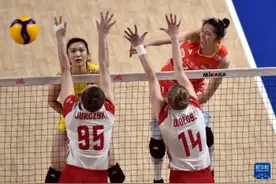 中国女排世联赛击败波兰队获四连胜图片