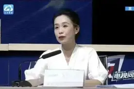 “怎么这么大的官威？”教授犀利问政为了什么丨媒体札记图片