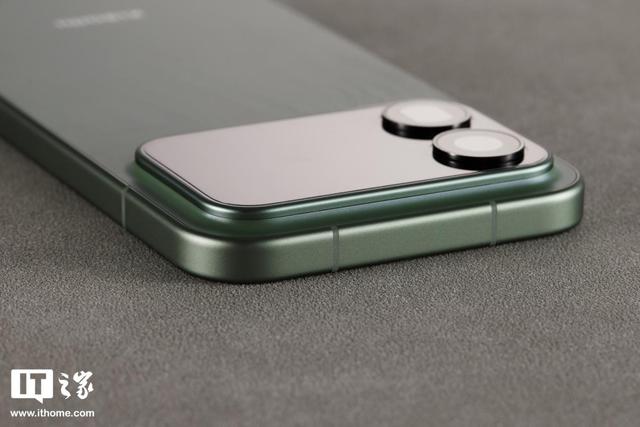小米17 Pro/Pro Max手机体验：高端体验进化，兼具差异化和辨识度