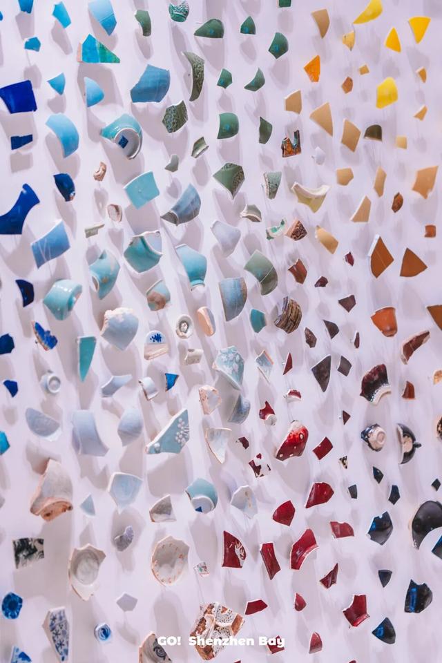 火了！深圳湾“悬浮阿姨”