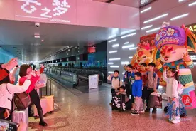 图集｜广州首个“魅力岭南，韵味西关”时空隧道亮相，带你领略地道西关味图片