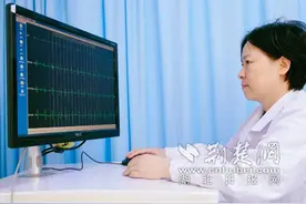 胎宝持续心律失常 一张胎儿心电图揪出真实病因图片