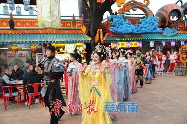 “九曲黄河万里情”主题街区为济南文旅再添休闲新地标