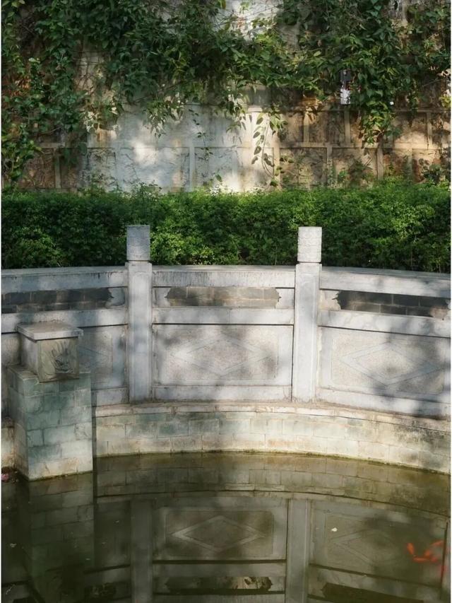 周末踏古计划：来昆明这座百年古桥，当一回画中人