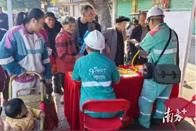 清新浸潭人大代表坚持“三聚焦”，助力社会平稳发展图片