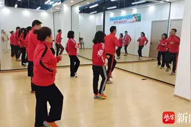 苏州市黄桥街道开展“舒展身心·恢复活力”居民健身操活动！图片