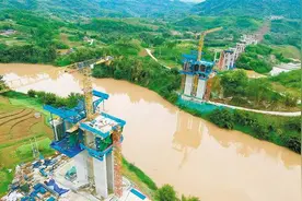 渝赤叙高速綦江河特大桥加快建设图片
