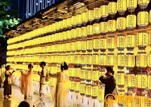 滕王阁“破墙融城”记