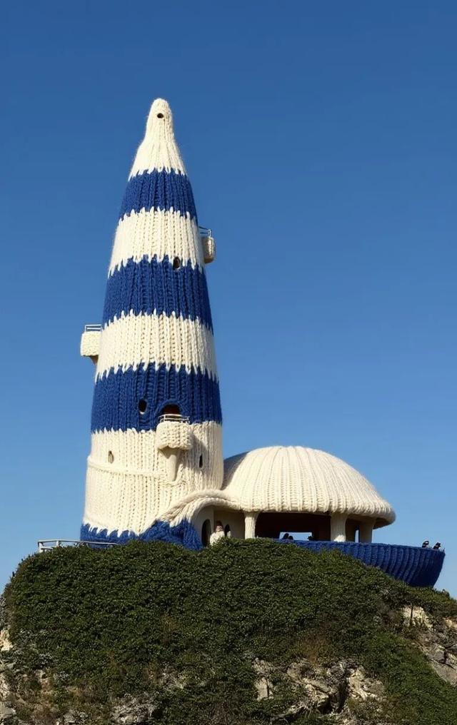 降温了！福州景点集体“穿”毛衣啦！