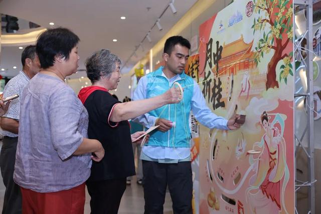 月满人团圆 ，九亭镇特色游园伴居民沉浸式过中秋