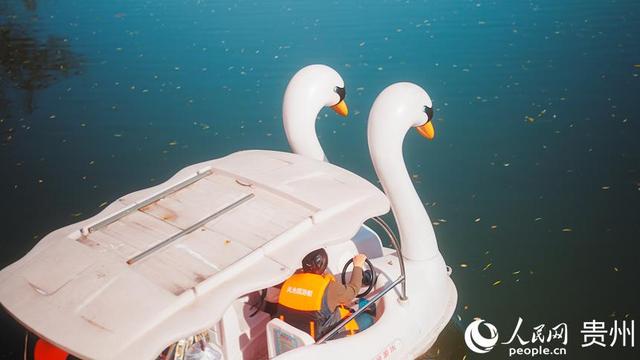 贵州六盘水：暖阳下的幸福时光