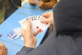 够级扑克入选非物质文化遗产 牌友：从“打急眼”变成“高大上”图片