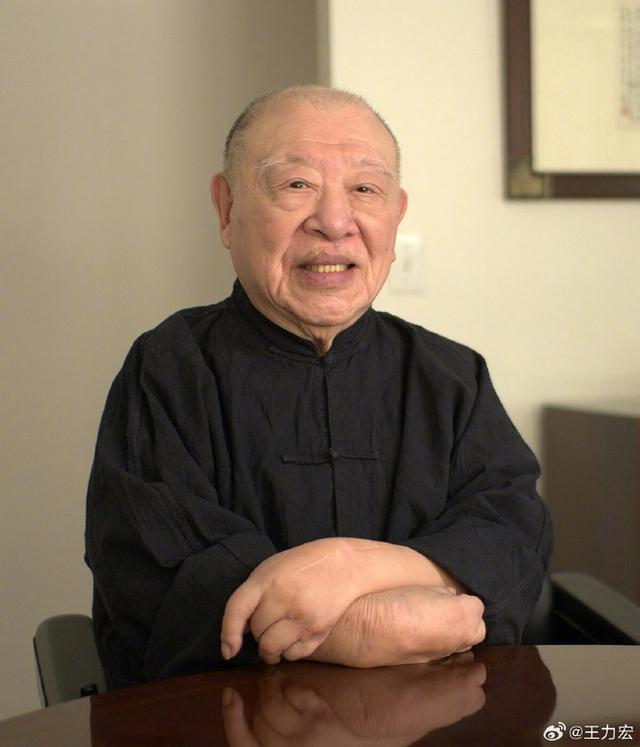 王力宏悼念舅公许倬云