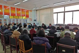 东职石油与化学工程学院开展“我为人才培养做什么”大讨论活动图片