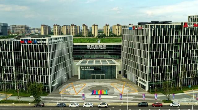 超有逛头！闵行把“LI”盒搬来啦！还有两天，就在→