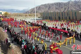 新疆塔县新春旅游呈现开门红图片