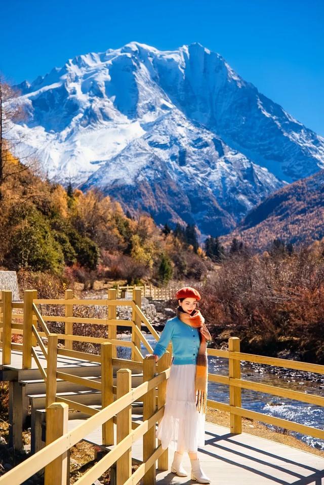 实拍亚拉雪山，11月的川西美景势必再火一个！
