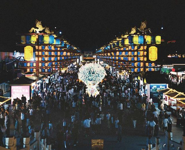 在乌兰察布，我“登上火星”
