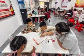 免费又凉快 防空洞纳凉点开放了图片