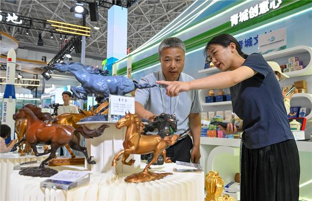 图鉴文博会｜呼和浩特展区邀您“一城看北疆”