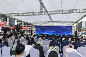 科技救援“天团”齐聚龙岗 现场达成多个合作意向图片