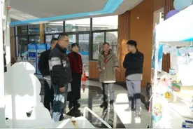 校长会客厅零距离对话，教联体共织孩子成长网图片