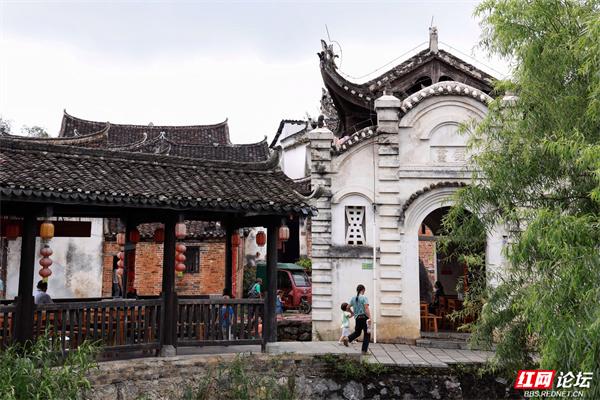 跟着网友游广西古村 | 一脚迈进富川福溪，把匆忙留在古巷外