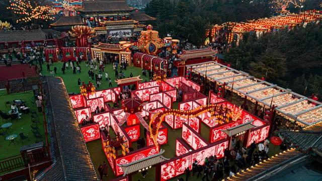 创新运营 全域沉浸｜万岁山武侠城何以从“新晋”到“顶流”？