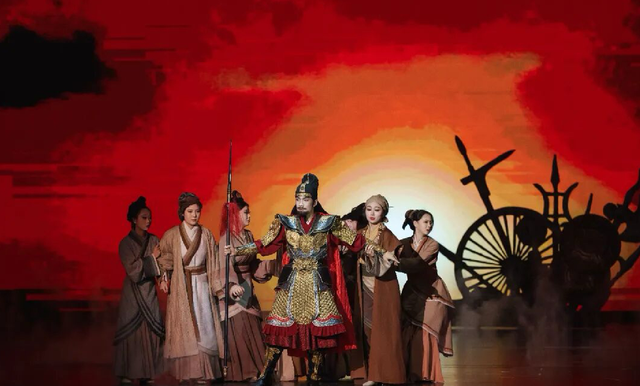 4万余人长期居住于此，阆中何以打造“活着的古城”？