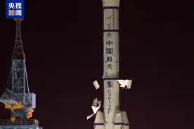 神舟十九号载人飞船点火发射图片