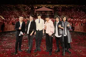五月天“任性”把最完整《回到那一天》搬来澳洲  嘉宾周杰伦合唱点歌双惊喜图片
