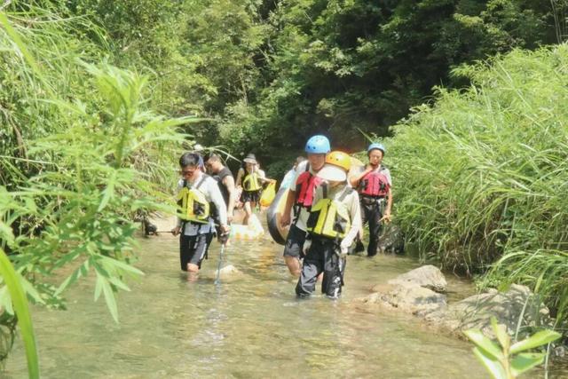 【绥阳县2025十大年度热词】山水赋能后，金银自然生——破译“清凉经济”的绥阳样本