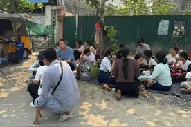 成都女子在缅甸曼德勒亲历地震：余震不断，众人跑室外躲避图片