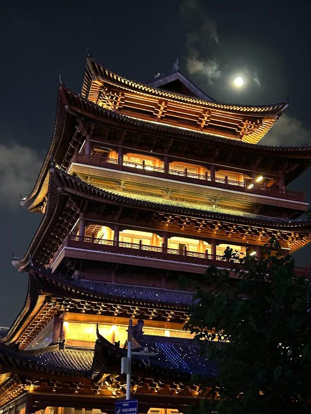 南宁的夜到底有多“Ye”？全国网友都在求推荐！