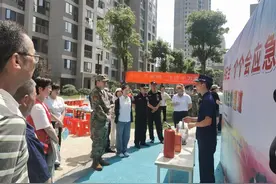 武汉青山冶金街道开展安全生产月主题活动，筑牢全民安全防线图片