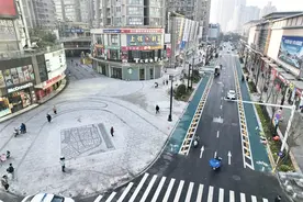 武汉花楼街改造提前完工开放，保障市民和游客便捷出行图片