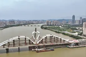惠州鹅城大桥主桥顺利合龙 预计今年建成通车图片