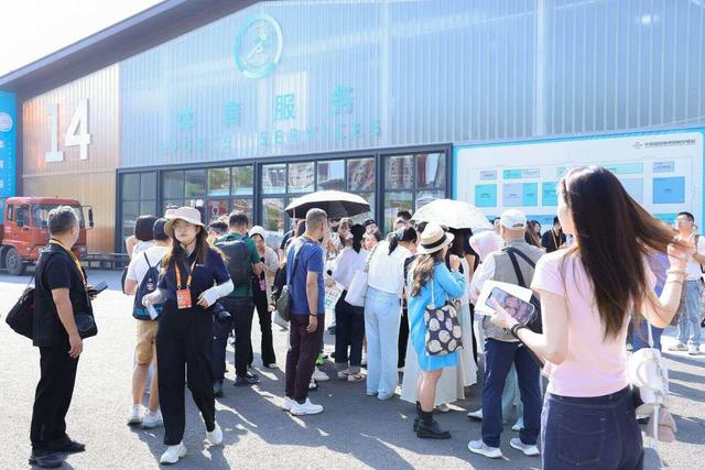 2025年服贸会明日开幕！记者抢先探馆，亮点剧透→