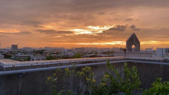 想暴言，同居是没有生活方式可言的	。