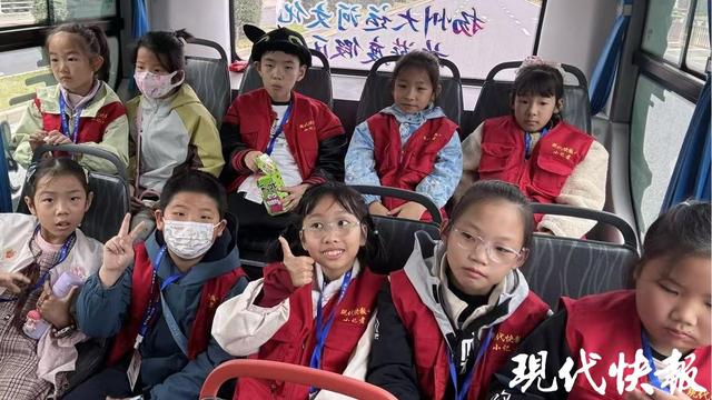 快报大记者牵手小记者，对话千年古城感受文化传承