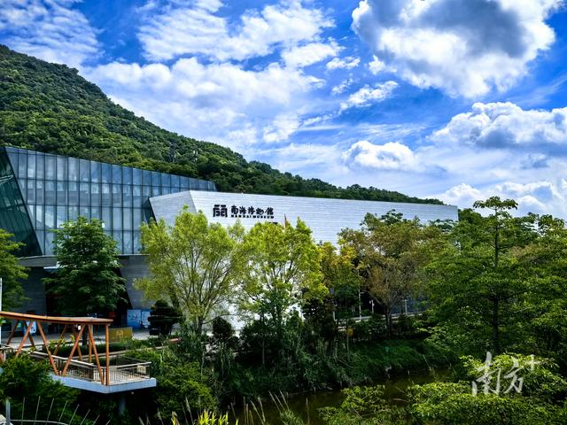 穿越南海四万年：从石器工场到“南海衣冠”