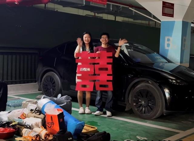 自驾4700公里只为赛里木湖！新疆旅游暑期再火爆，如何应对大流量挑战