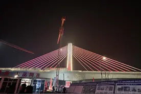 我国最重单体矮塔斜拉转体桥！潍坊市清平路立交桥成功转体图片
