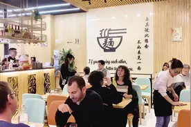 一碗面的环球之旅 兰州牛肉拉面香飘西班牙图片